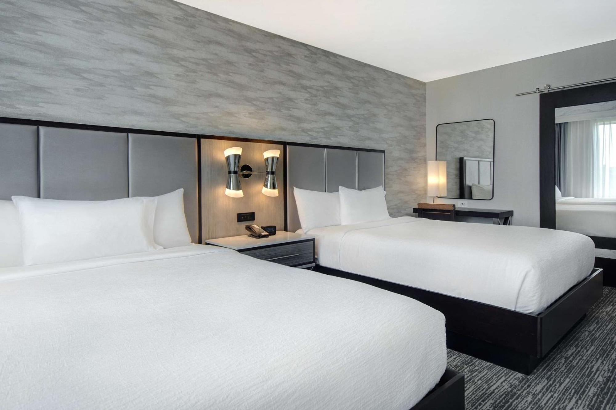Embassy Suites By Hilton Alpharetta Halcyon Extérieur photo