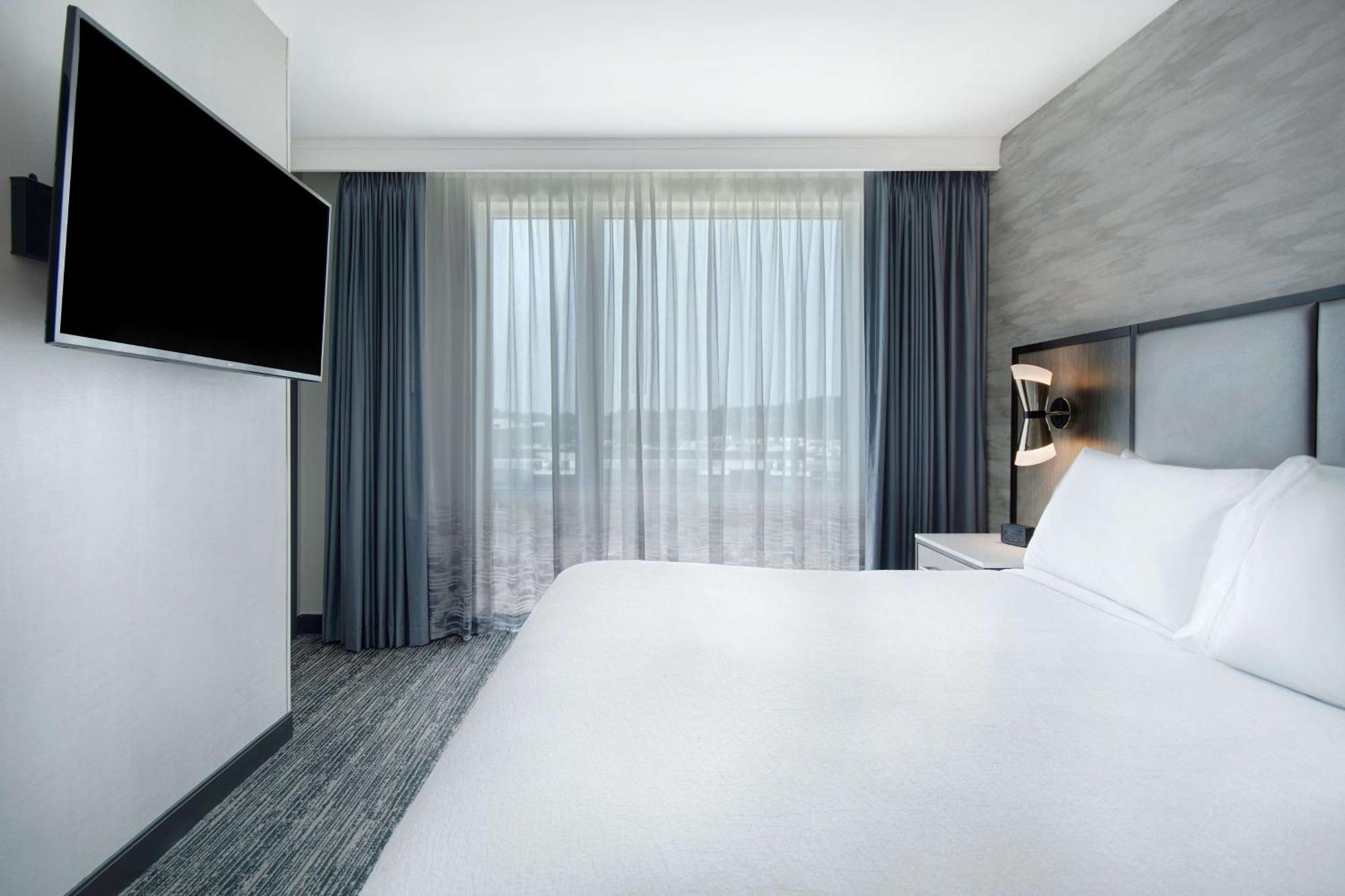 Embassy Suites By Hilton Alpharetta Halcyon Extérieur photo