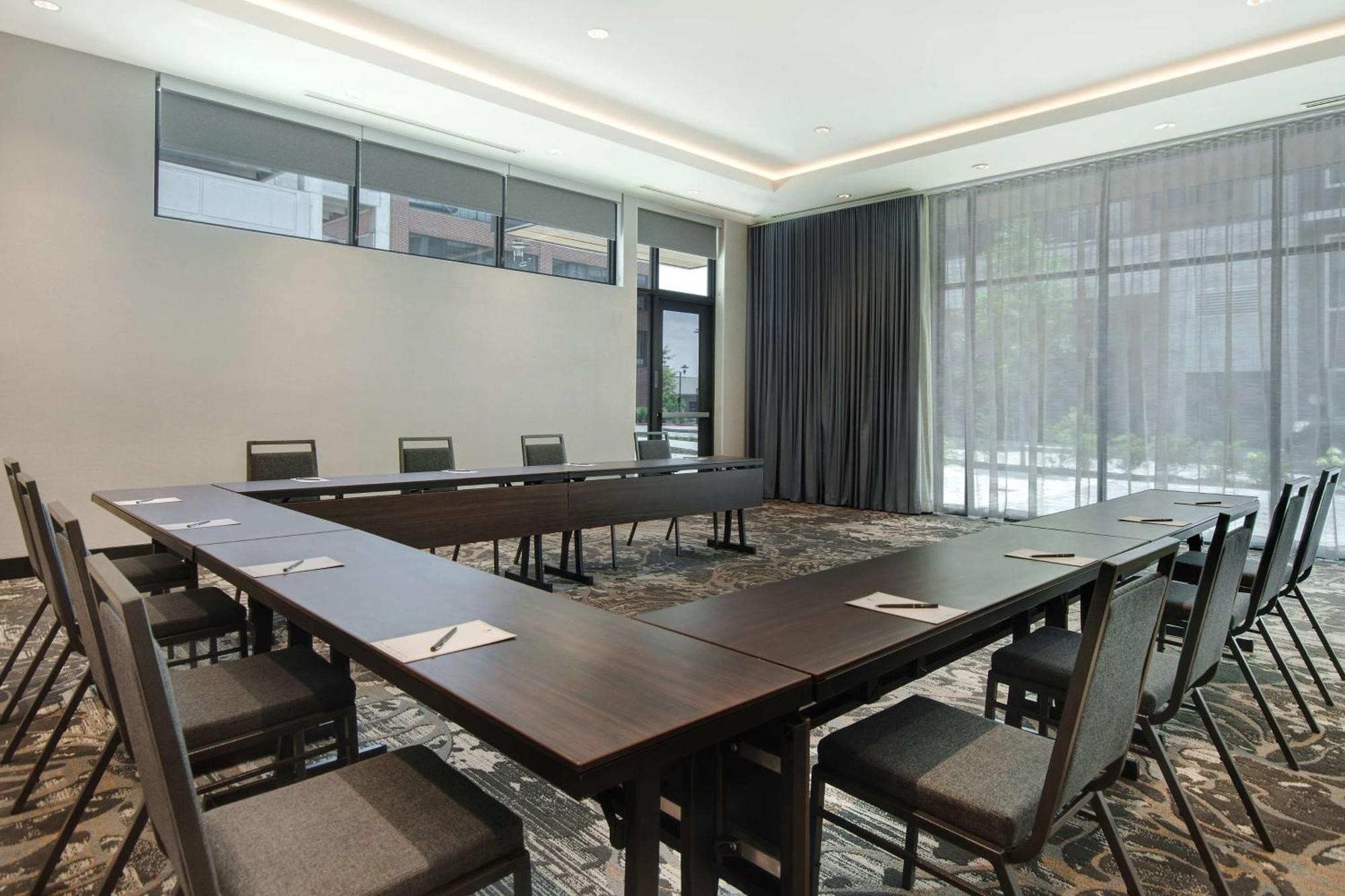 Embassy Suites By Hilton Alpharetta Halcyon Extérieur photo