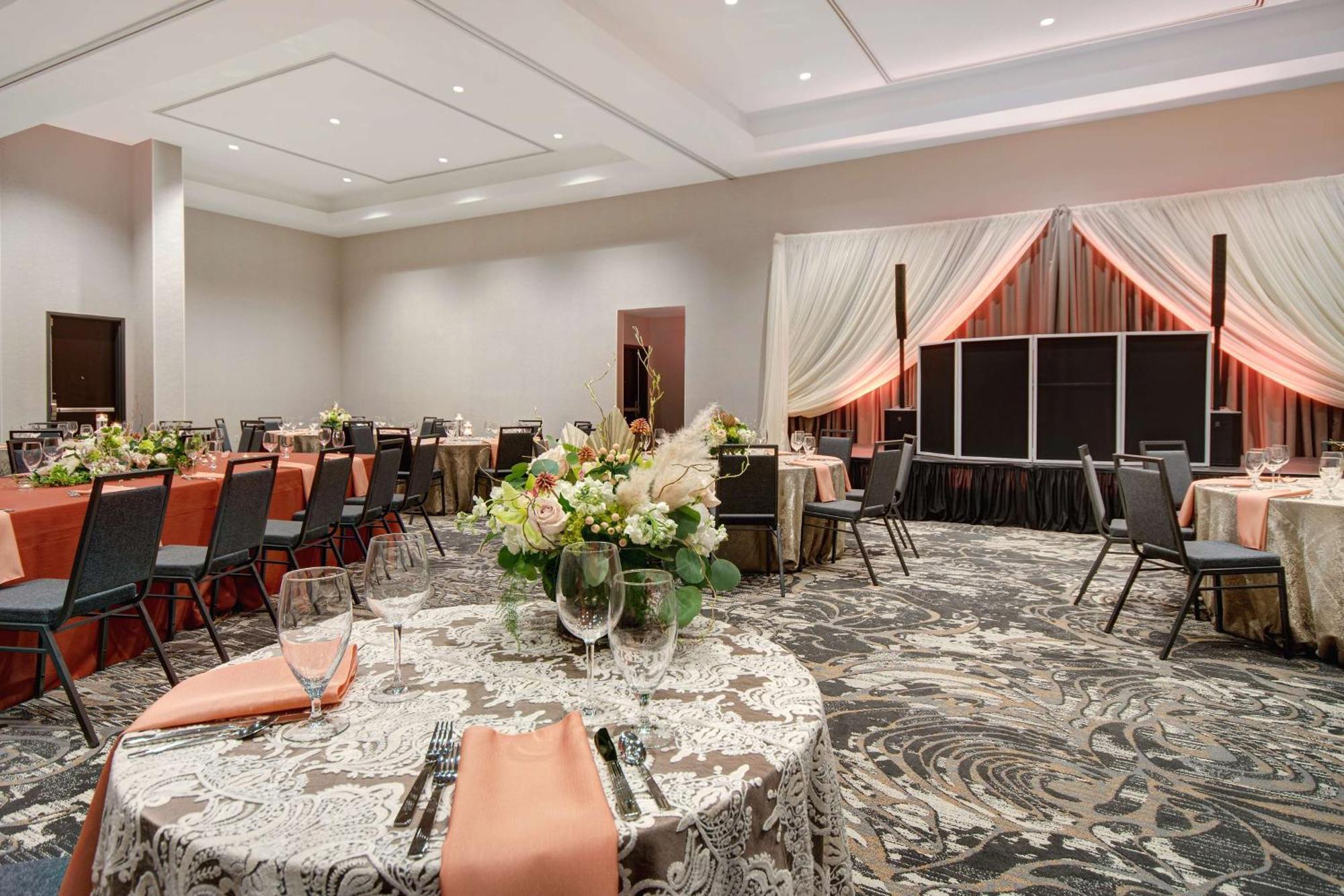 Embassy Suites By Hilton Alpharetta Halcyon Extérieur photo