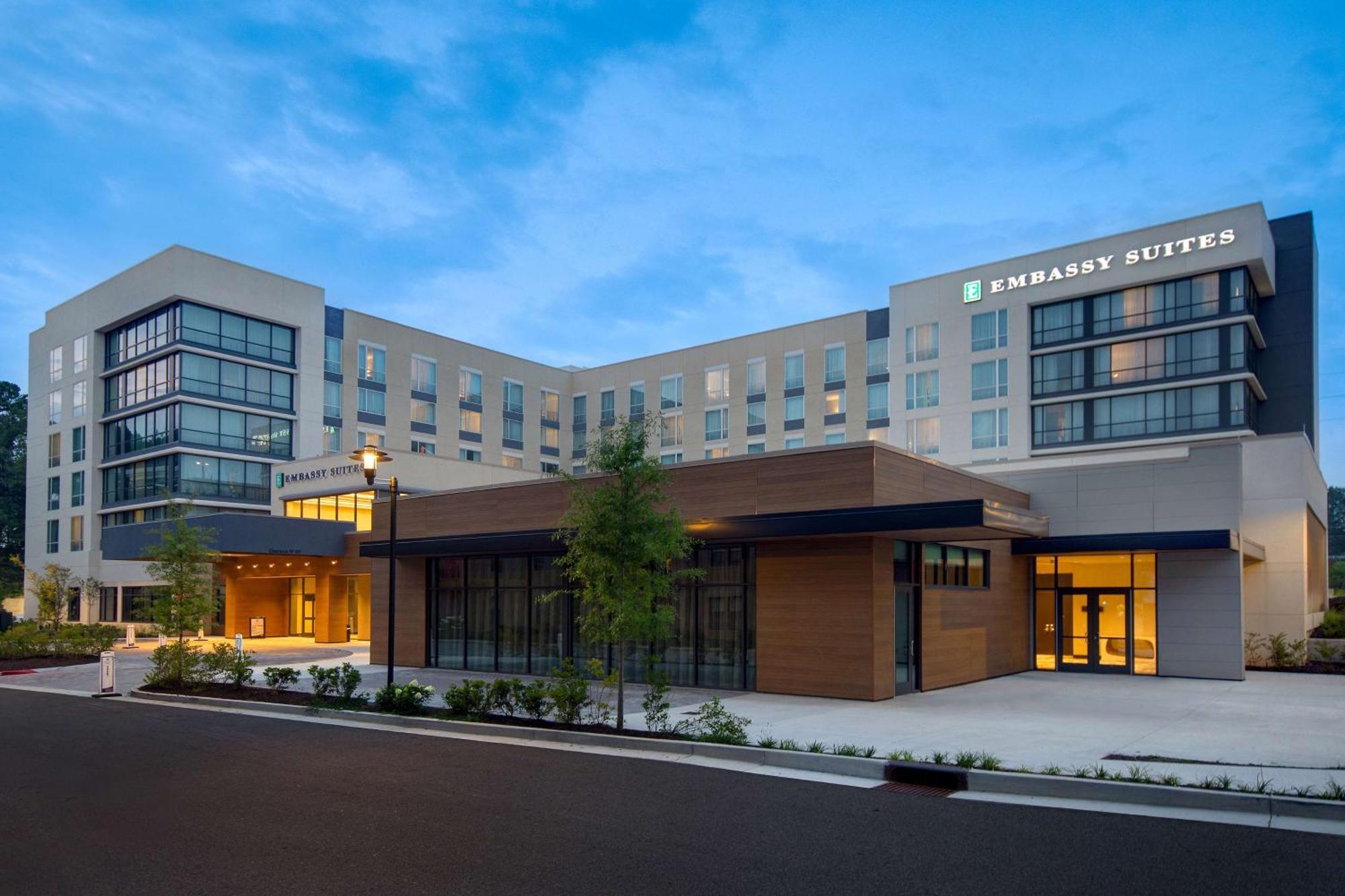 Embassy Suites By Hilton Alpharetta Halcyon Extérieur photo