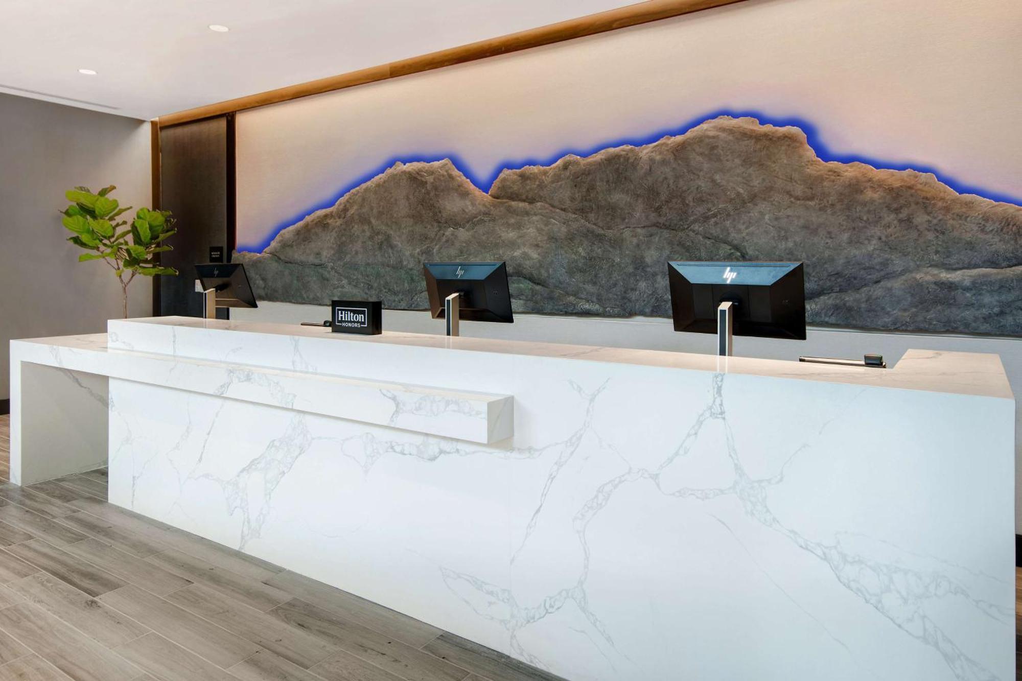Embassy Suites By Hilton Alpharetta Halcyon Extérieur photo